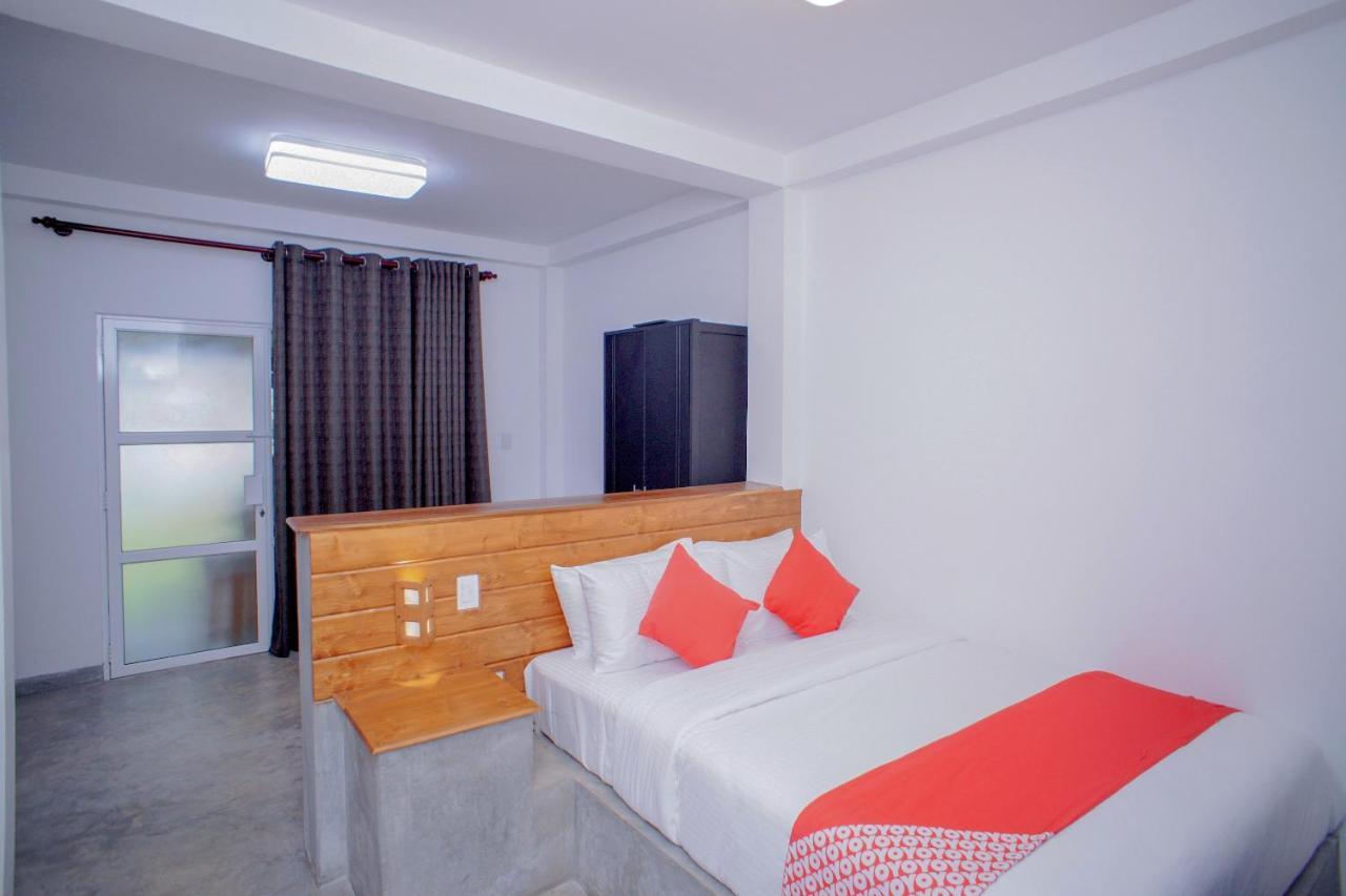 Pineview Hotel Unawatuna Bagian luar foto