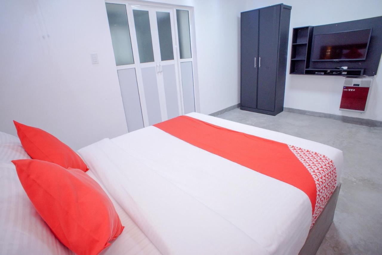 Pineview Hotel Unawatuna Bagian luar foto